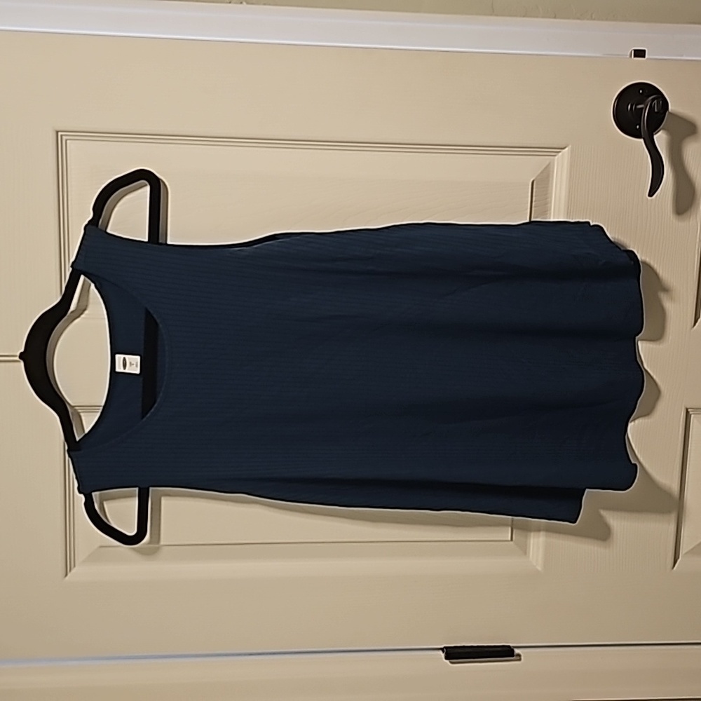 Old Navy Luxe Swing Tank. Small